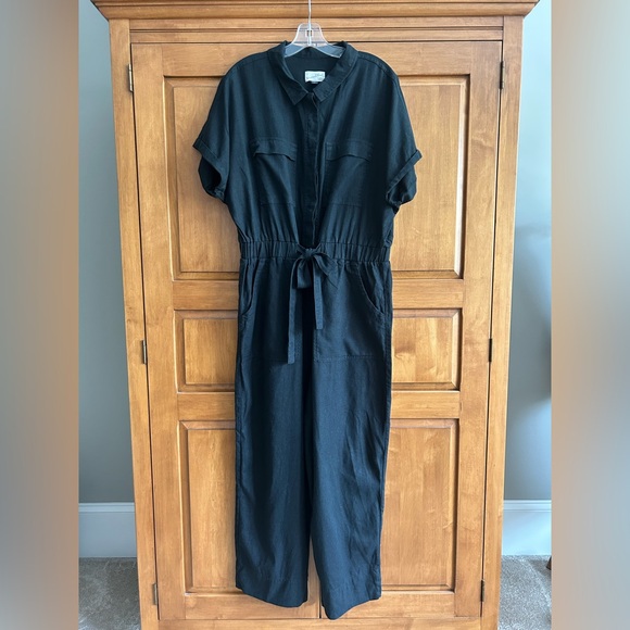 Universal Thread Pants - Universal Thread Black Button-Front Jumpsuit